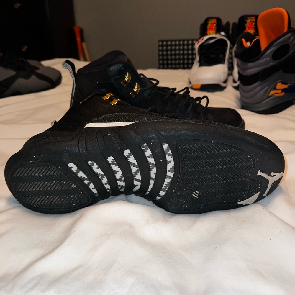 Air Jordan 12 Black Taxi